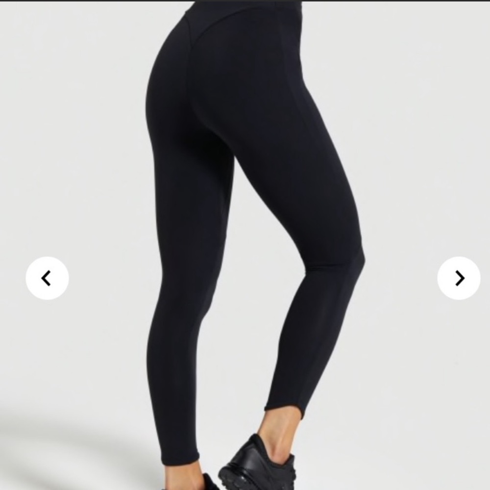 Black Gymshark Captivate leggings